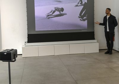 Leica Tour des 100 ans à l’Espace Jouenne à Marseille, une journée dédiée à la photographie avec Leica France, réunissant Denis Boulze, Chris Garvi et Pape San autour de rencontres, workshops et photowalk.